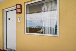 2000 N Ocean Blvd. photo 4