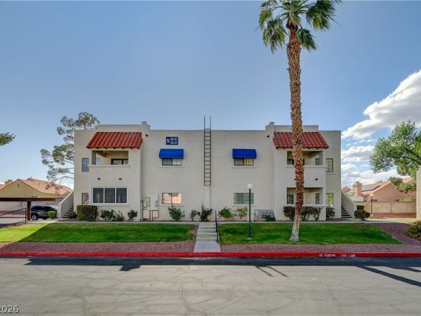 101 Luna Way , Unit 136, Las Vegas, NV 89145
