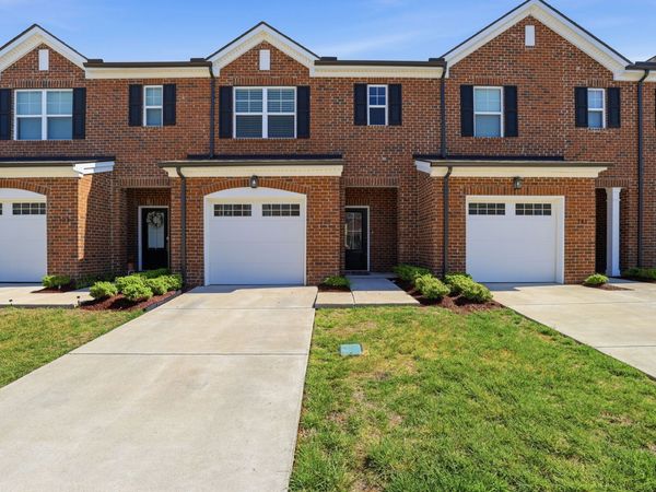 139 Fister Dr, Lebanon, TN 37090