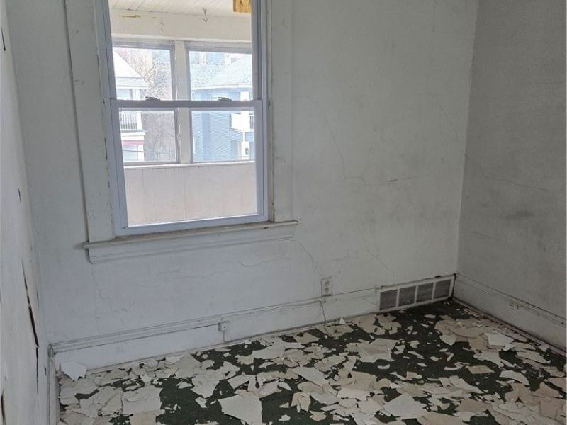 1749 Alcoy Road, Cleveland, OH 44112 Photo 20