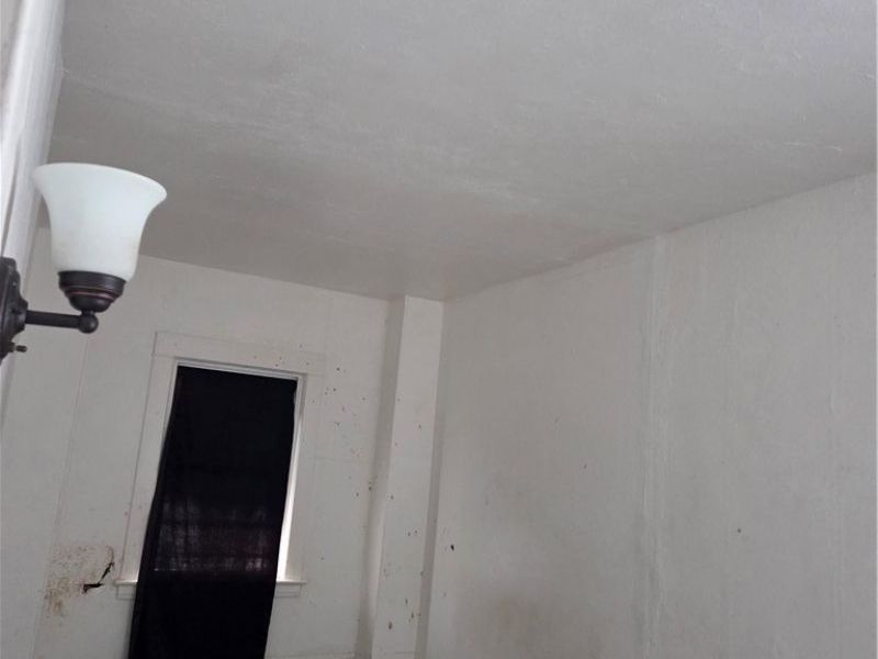 1749 Alcoy Road, Cleveland, OH 44112 Photo 8