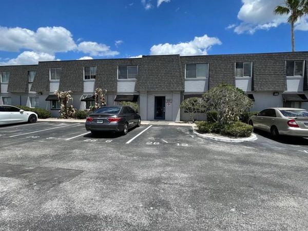 1926 CONWAY ROAD , Unit 5, ORLANDO, FL 32812