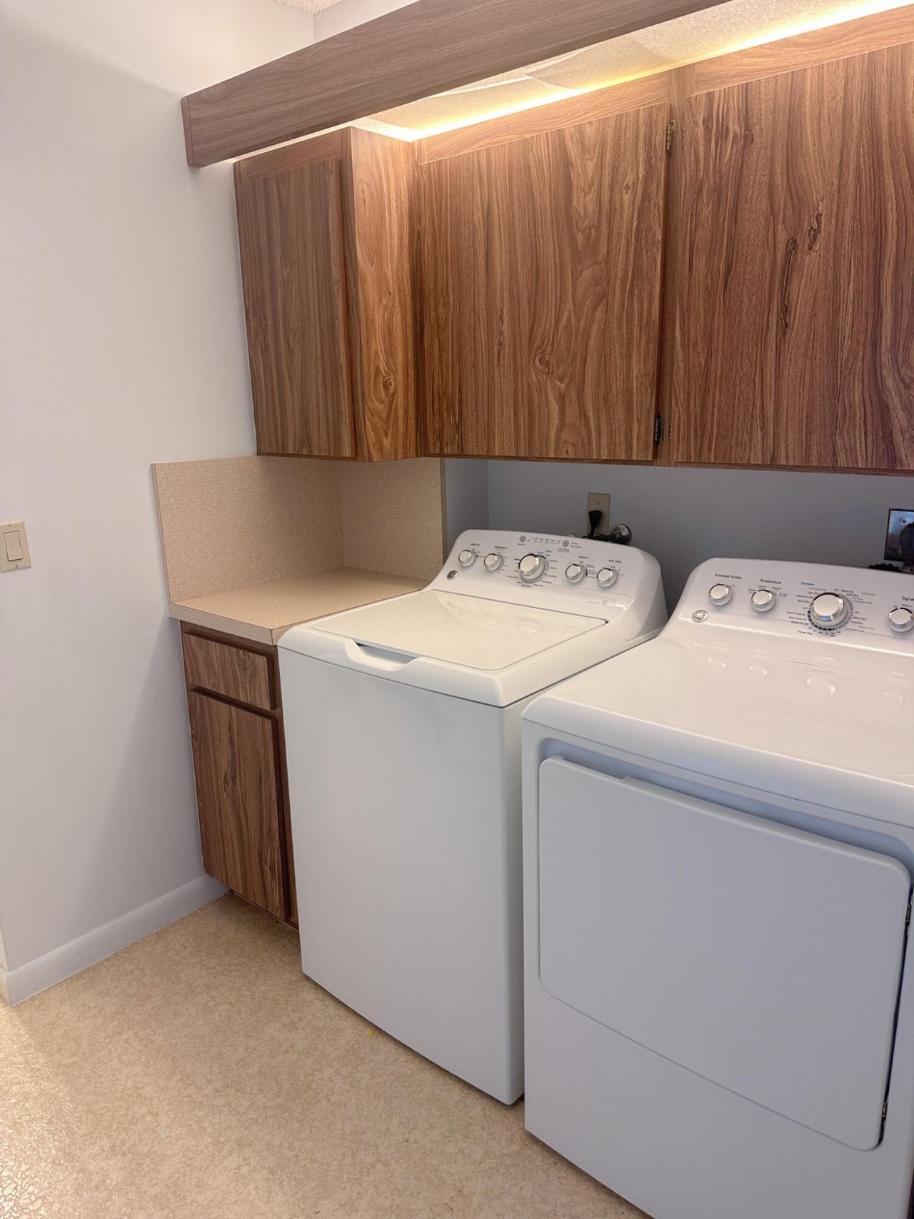 3511 Village Boulevard, Unit 401, West Palm Beach, FL 33409 Photo