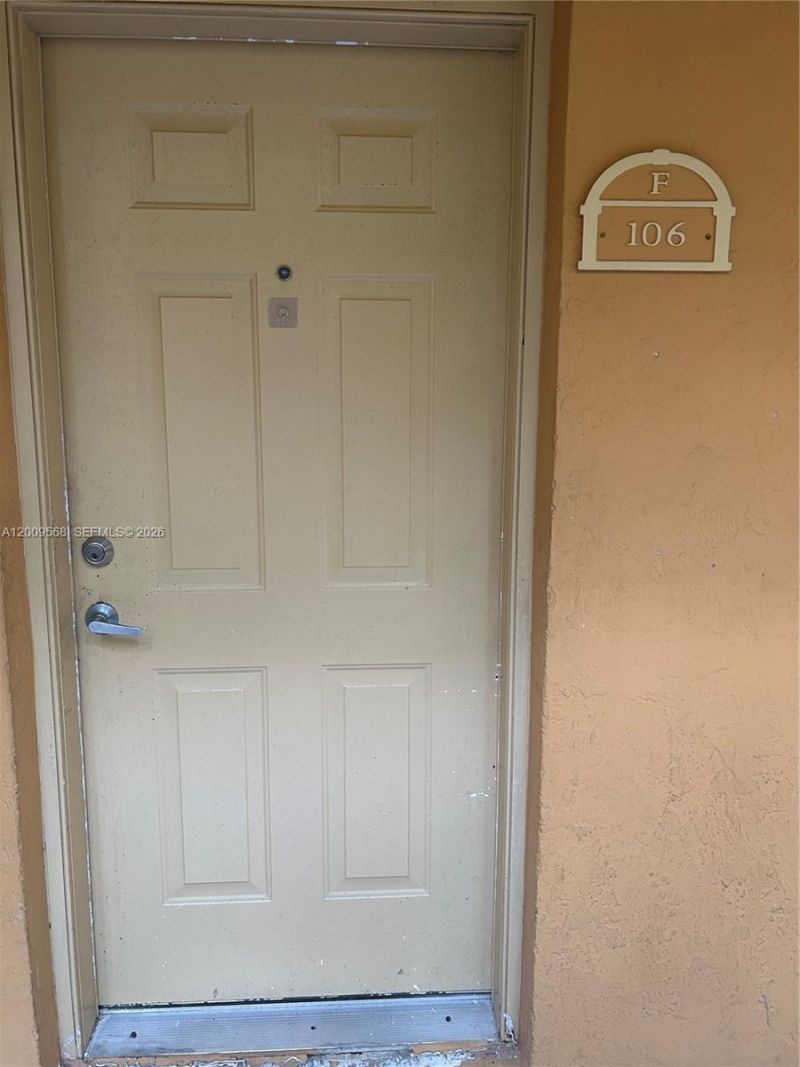 18111 NW 68th Ave, Unit F106, Hialeah, FL 33015 Photo