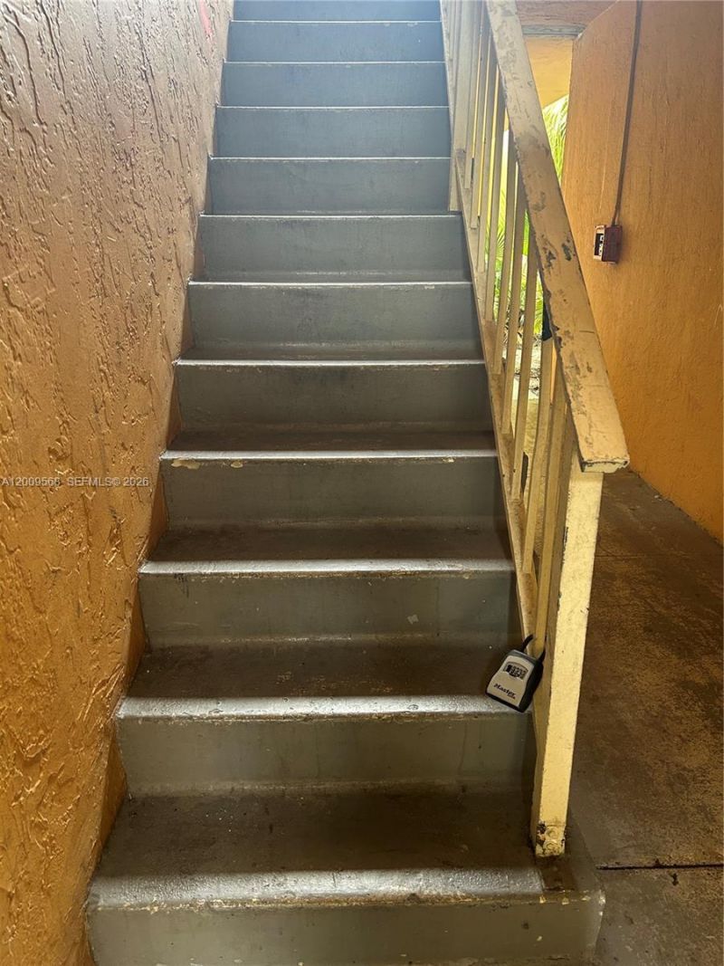 18111 NW 68th Ave, Unit F106, Hialeah, FL 33015 Photo