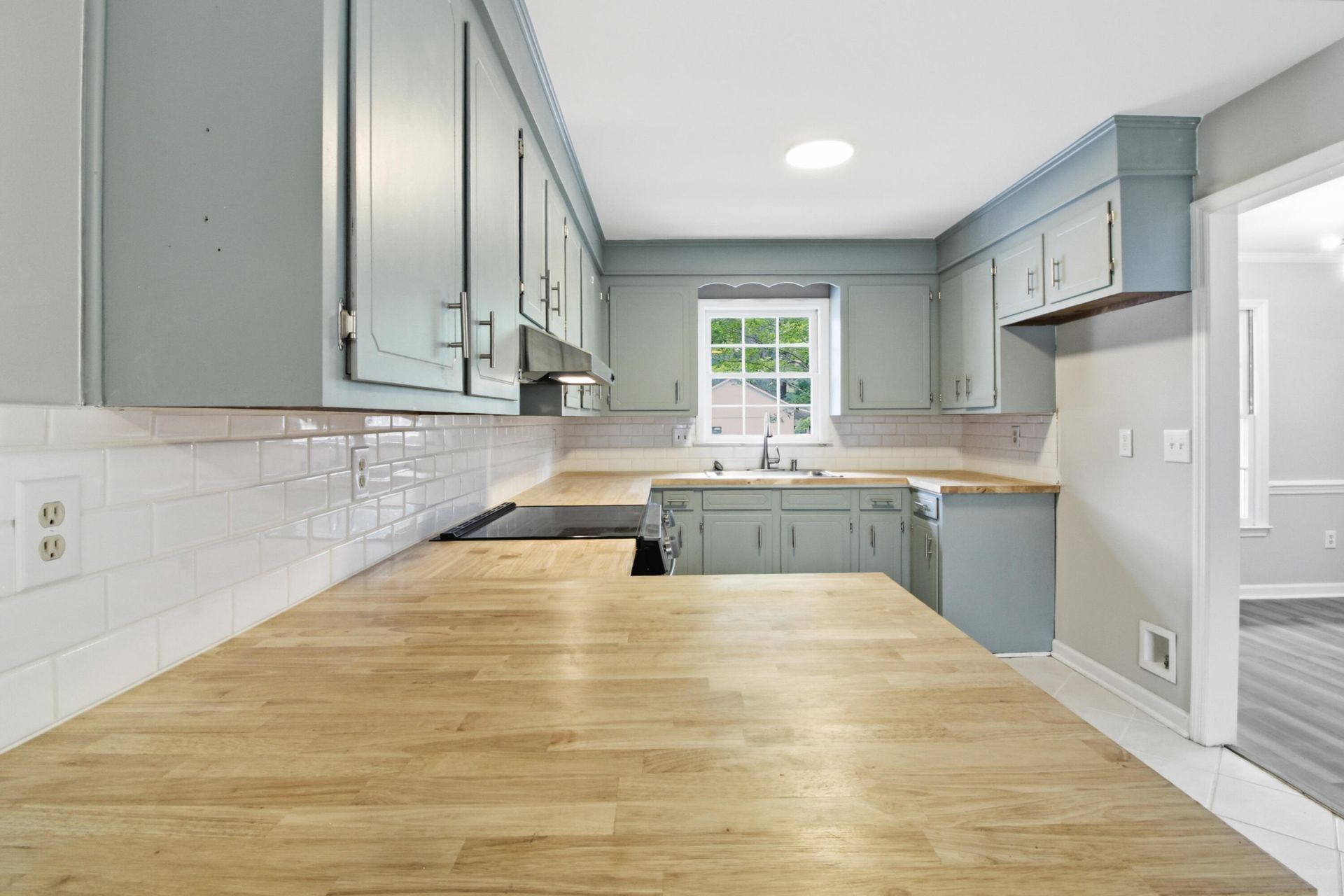 8110 Dearborne Road Photo 15