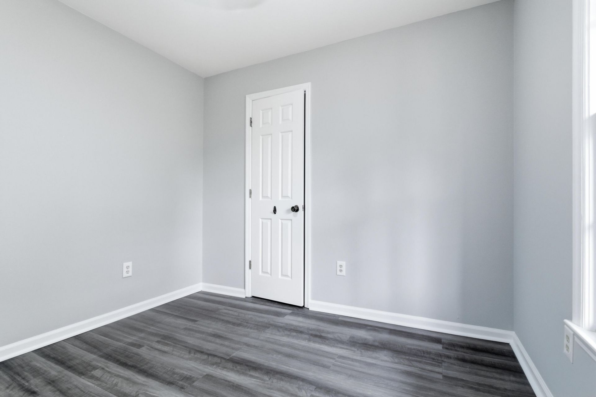 8110 Dearborne Road Photo 21
