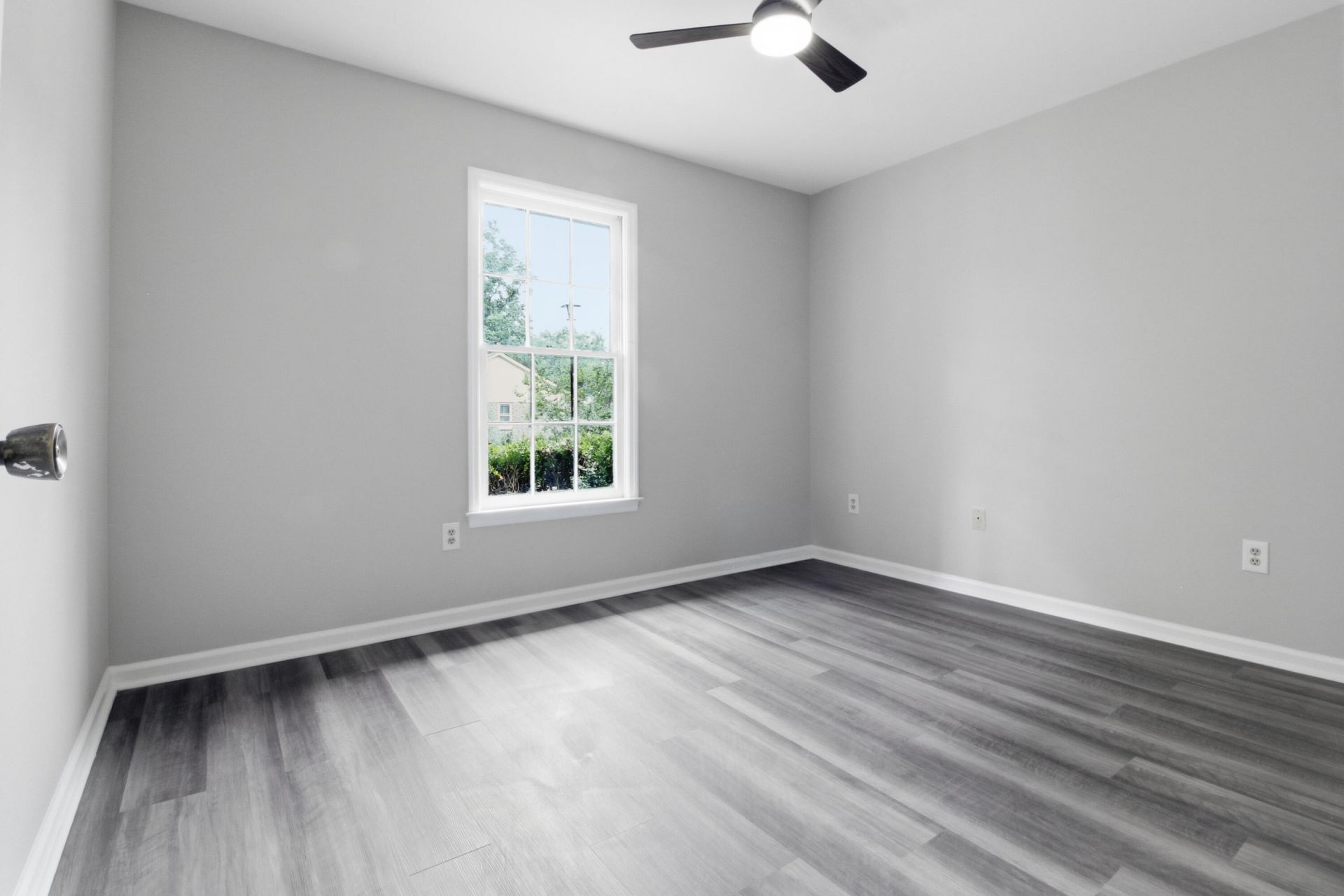 8110 Dearborne Road Photo 23