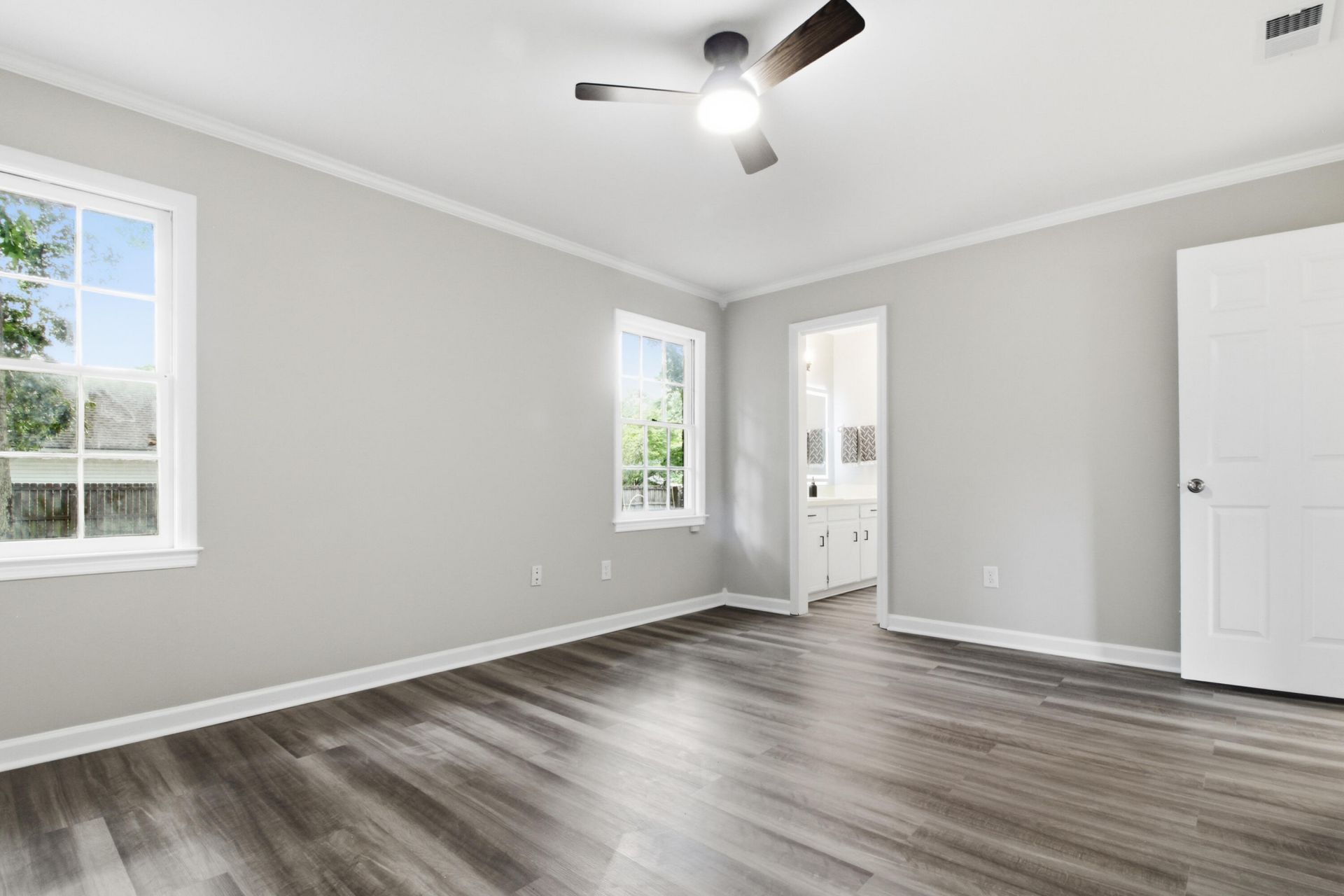 8110 Dearborne Road Photo 26