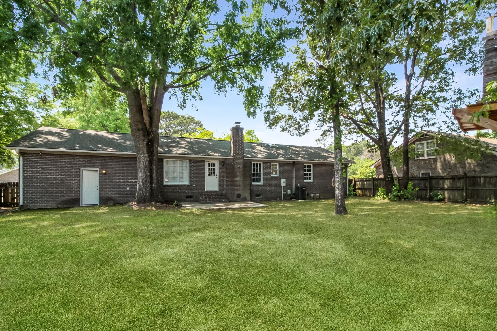 8110 Dearborne Road Photo 37