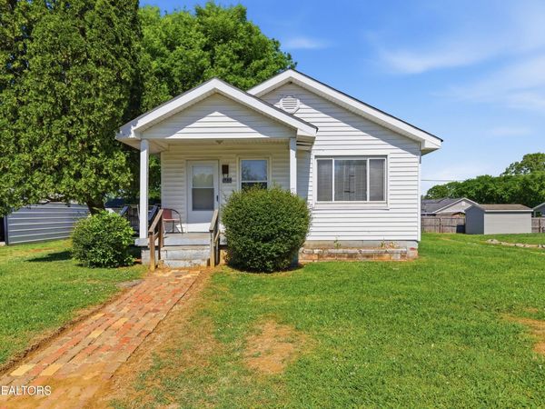 177 E Newton St, Alcoa, TN 37701