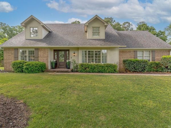 2506 Nix Lake Dr , Jonesboro, AR 72404