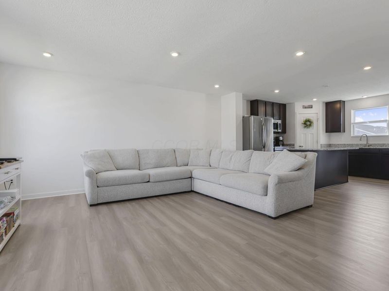 103 Boutot Street, Ashville, OH 43103 Photo 8