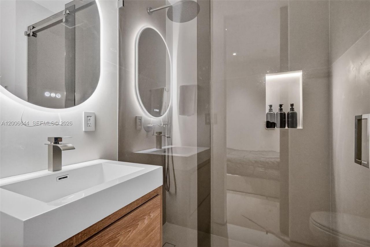 4100 Island Blvd , Unit 904, Aventura, FL 33160 Photo