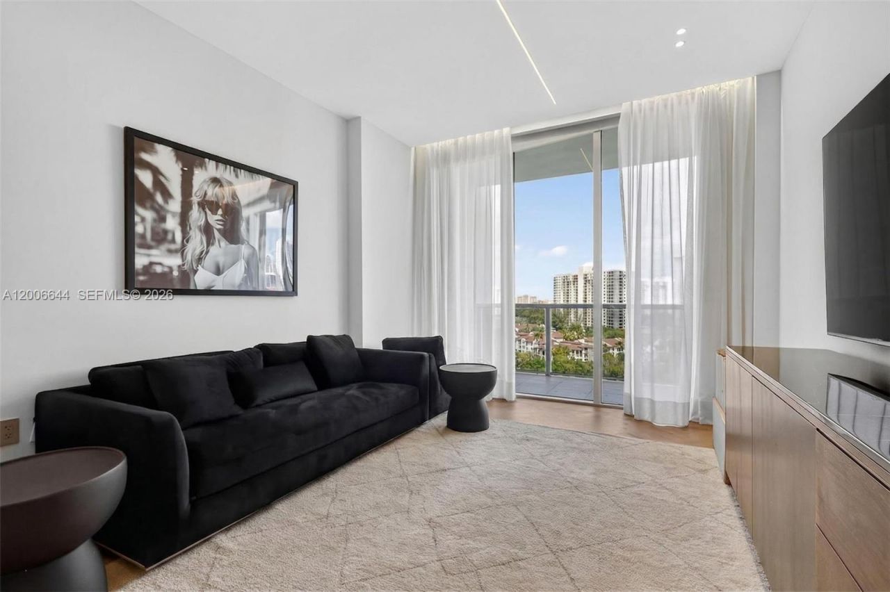 4100 Island Blvd , Unit 904, Aventura, FL 33160 Photo