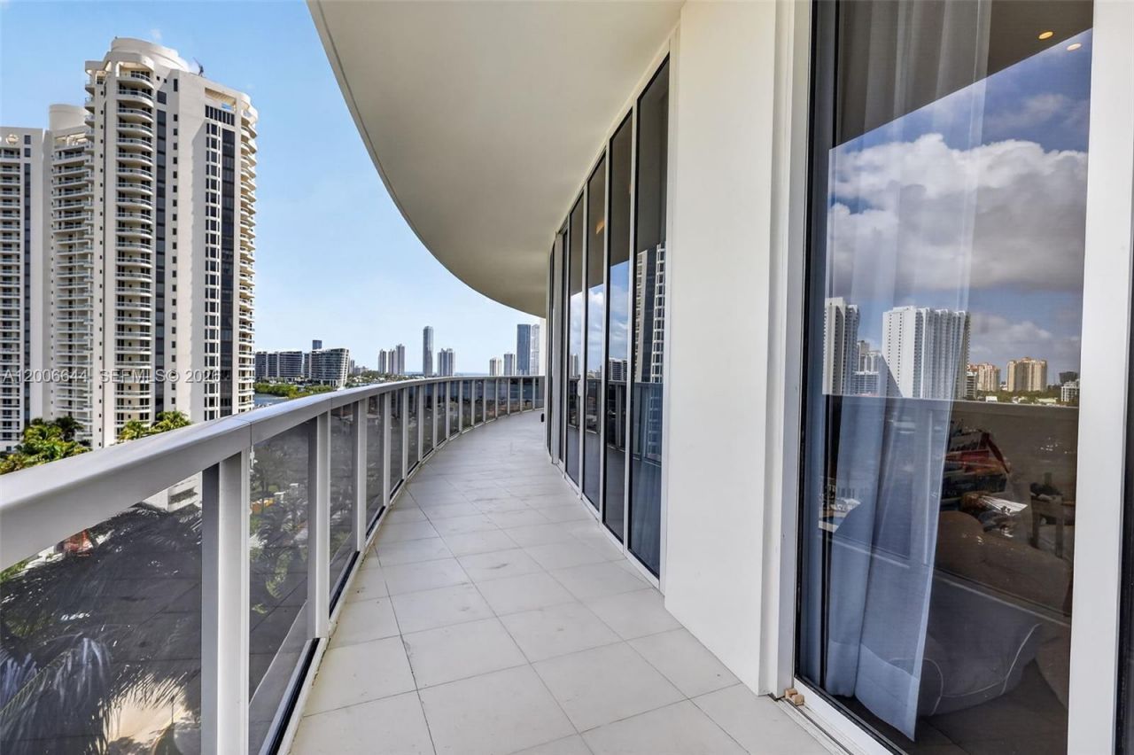 4100 Island Blvd , Unit 904, Aventura, FL 33160 Photo