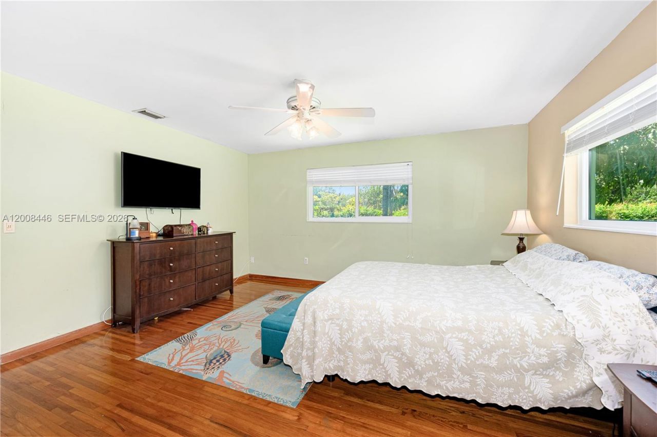14590 SW 84th Ct, Palmetto Bay, FL 33158 Photo