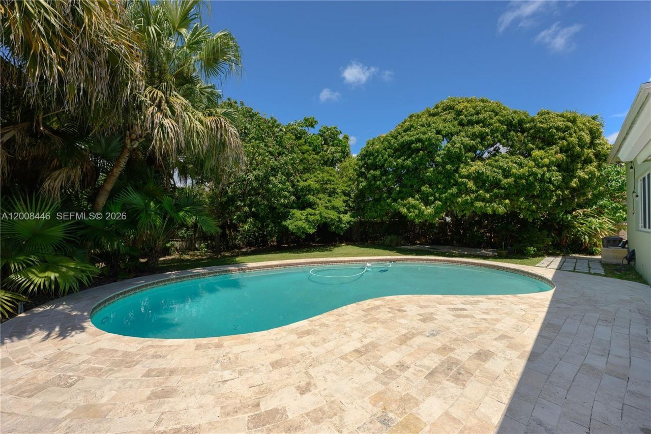 14590 SW 84th Ct, Palmetto Bay, FL 33158 Photo