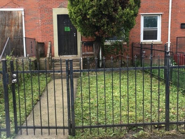 650 E 105th Place , Chicago, IL 60628