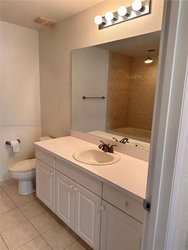 1804 Blue Heron Ln , Fort Pierce, FL 34982 Photo