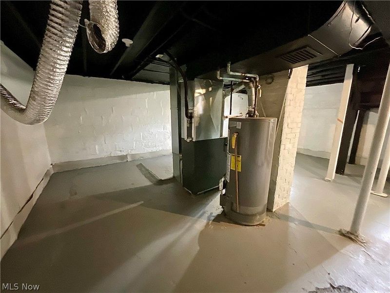 261 Russell Avenue, Akron, OH 44311 Photo 13