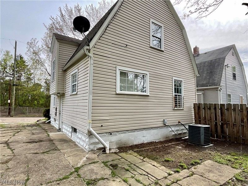 261 Russell Avenue, Akron, OH 44311 Photo 20