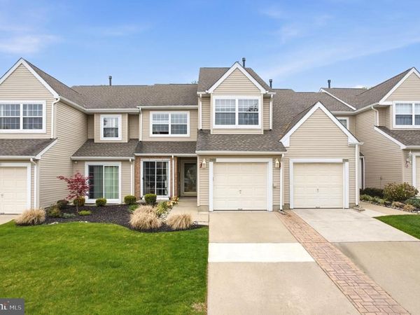 2102 DORAL DRIVE , BLACKWOOD, NJ 08012