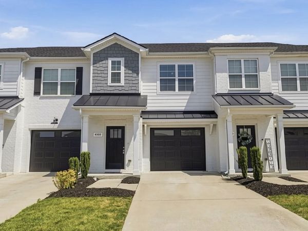 4307 Doral Dr , Murfreesboro, TN 37127