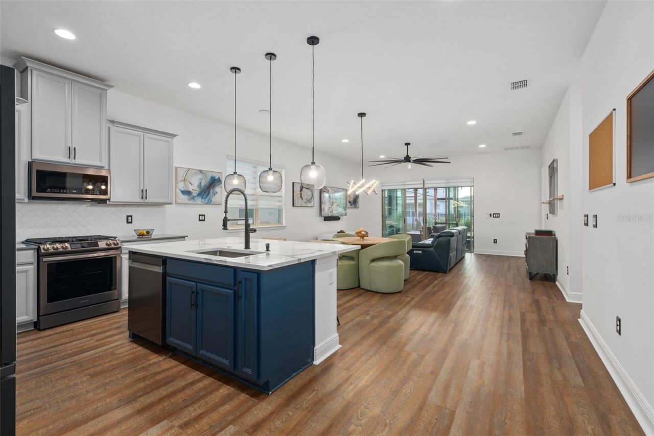 2905 Tupelo Loop, Saint Cloud, FL 34772 Photo