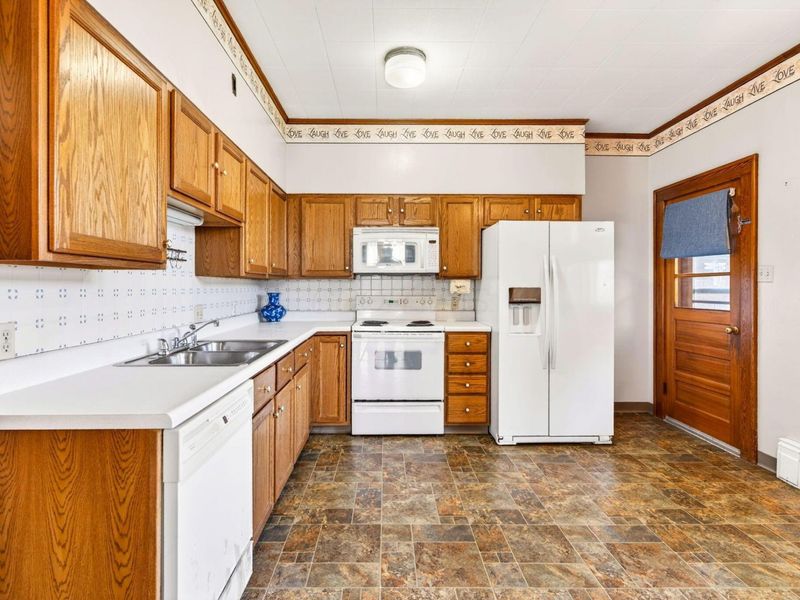 60 E Hunter, Logan, OH 43138 Photo 10