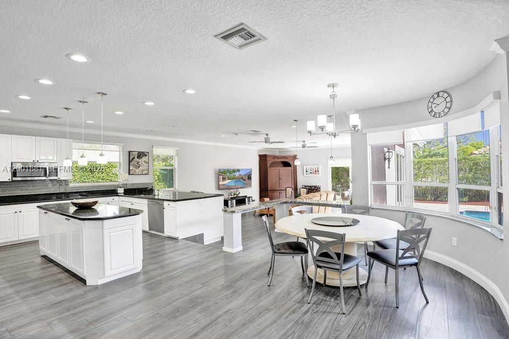 9921 NW 60th Pl, Parkland, FL 33076 Photo