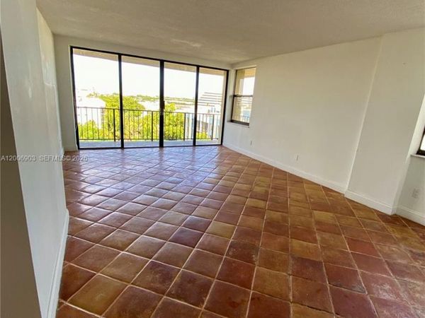 1470 NE 123rd St , Unit A701, North Miami, FL 33161