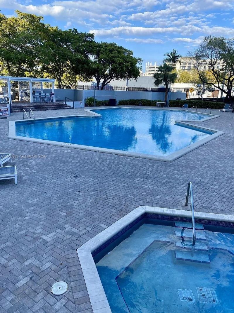 1470 NE 123rd St , Unit A701, North Miami, FL 33161 Photo