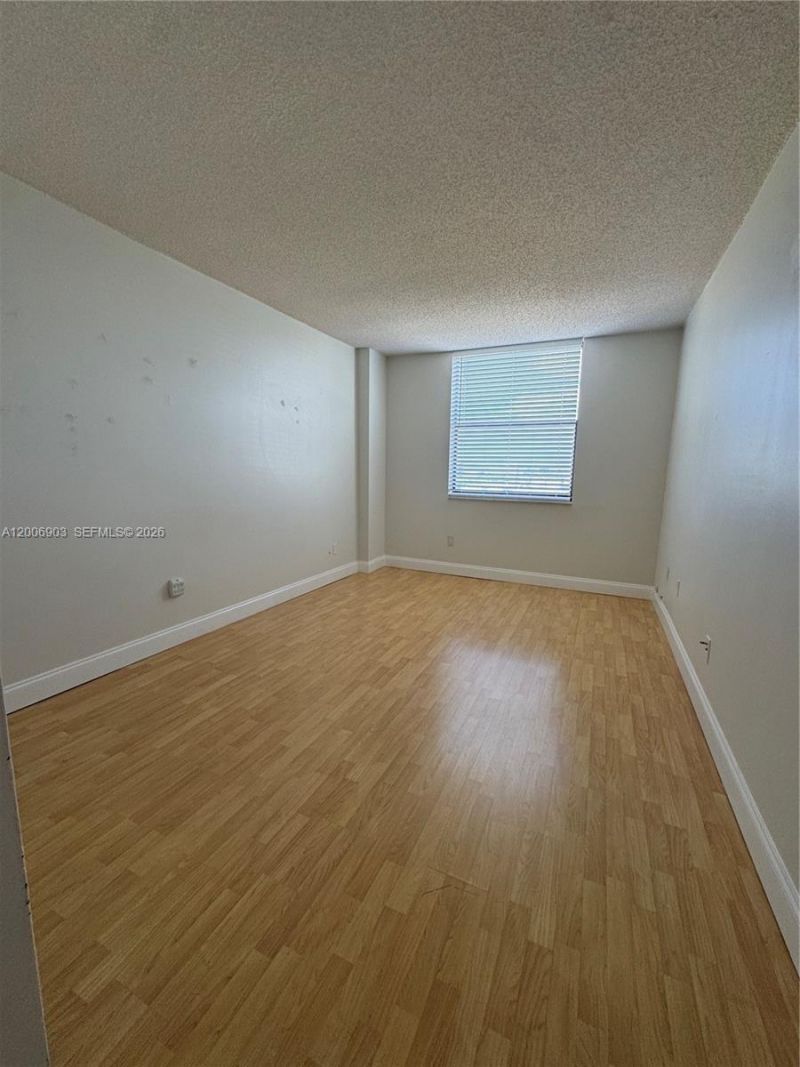1470 NE 123rd St, Unit A701, North Miami, FL 33161 Photo
