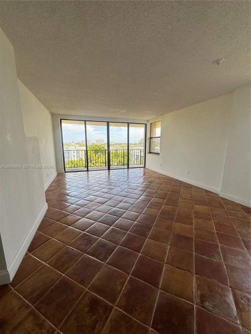 1470 NE 123rd St, Unit A701, North Miami, FL 33161 Photo