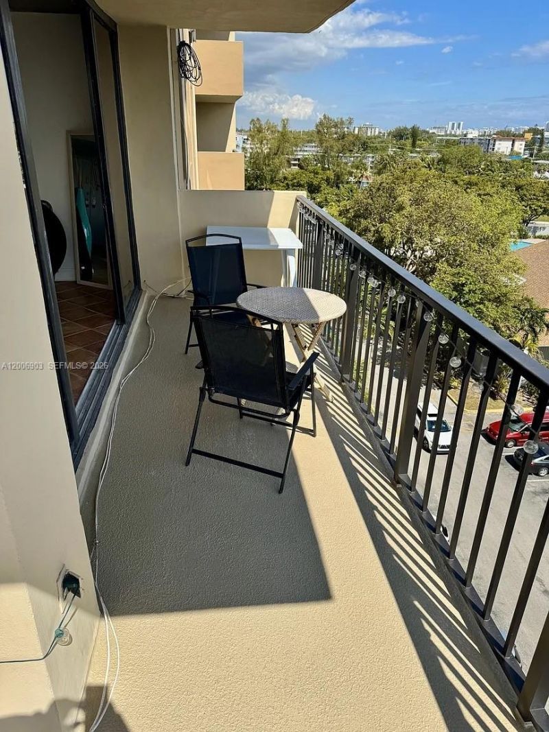 1470 NE 123rd St, Unit A701, North Miami, FL 33161 Photo