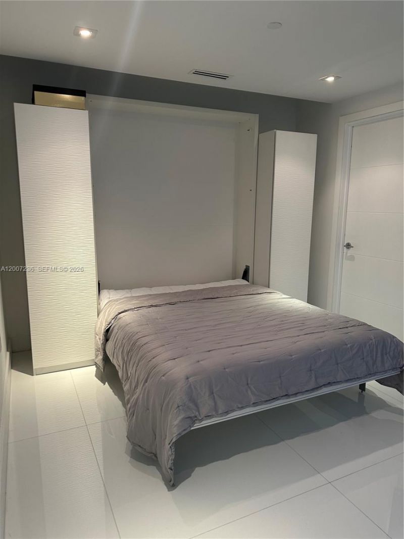 17121 Collins Ave , Unit 4006, Sunny Isles Beach, FL 33160 Photo
