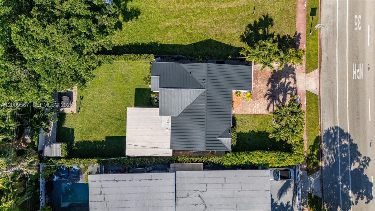 1756 71st St , Miami Beach, FL 33141 Photo