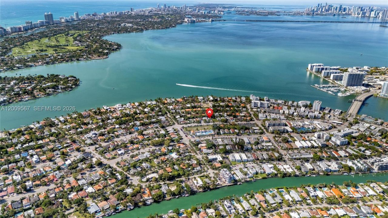 1756 71st St , Miami Beach, FL 33141 Photo