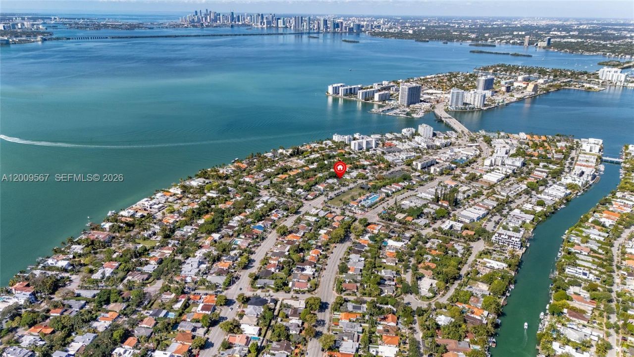 1756 71st St , Miami Beach, FL 33141 Photo