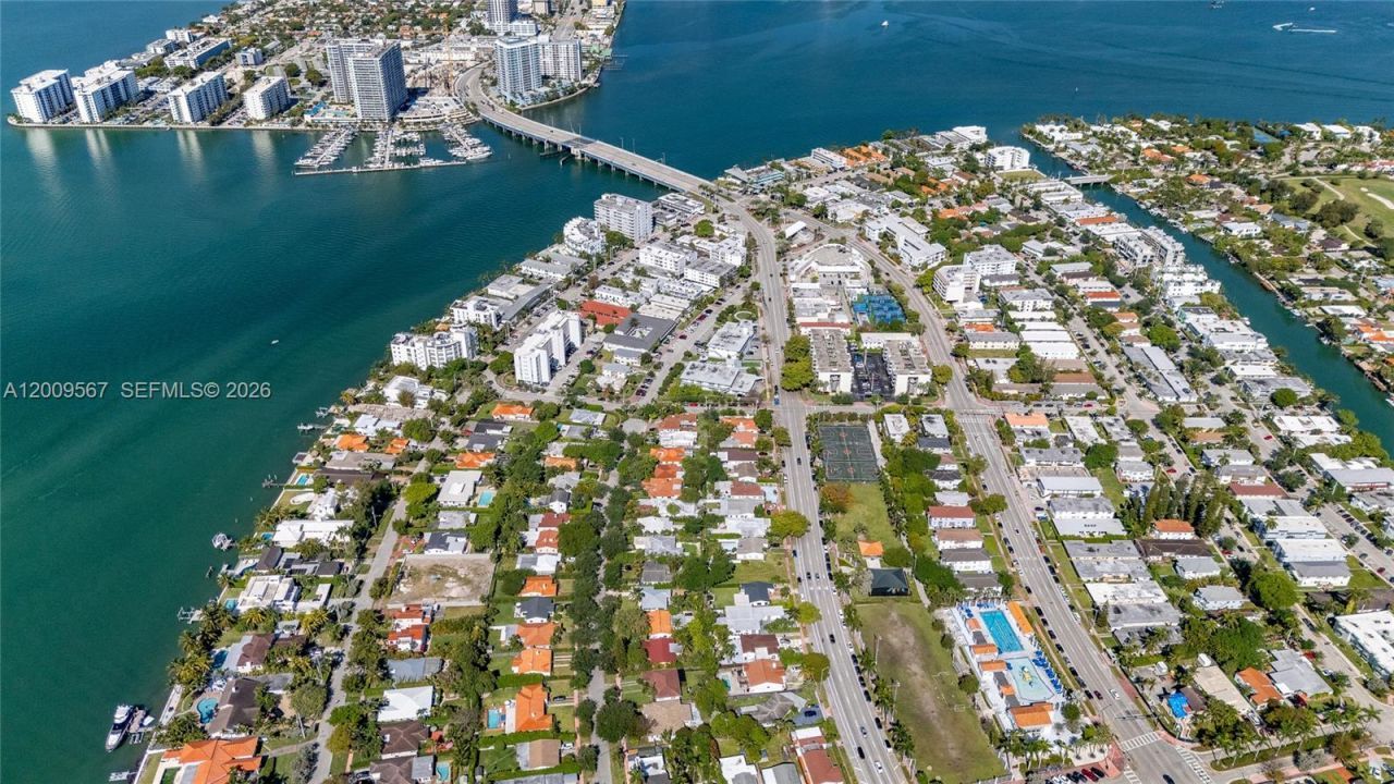 1756 71st St , Miami Beach, FL 33141 Photo