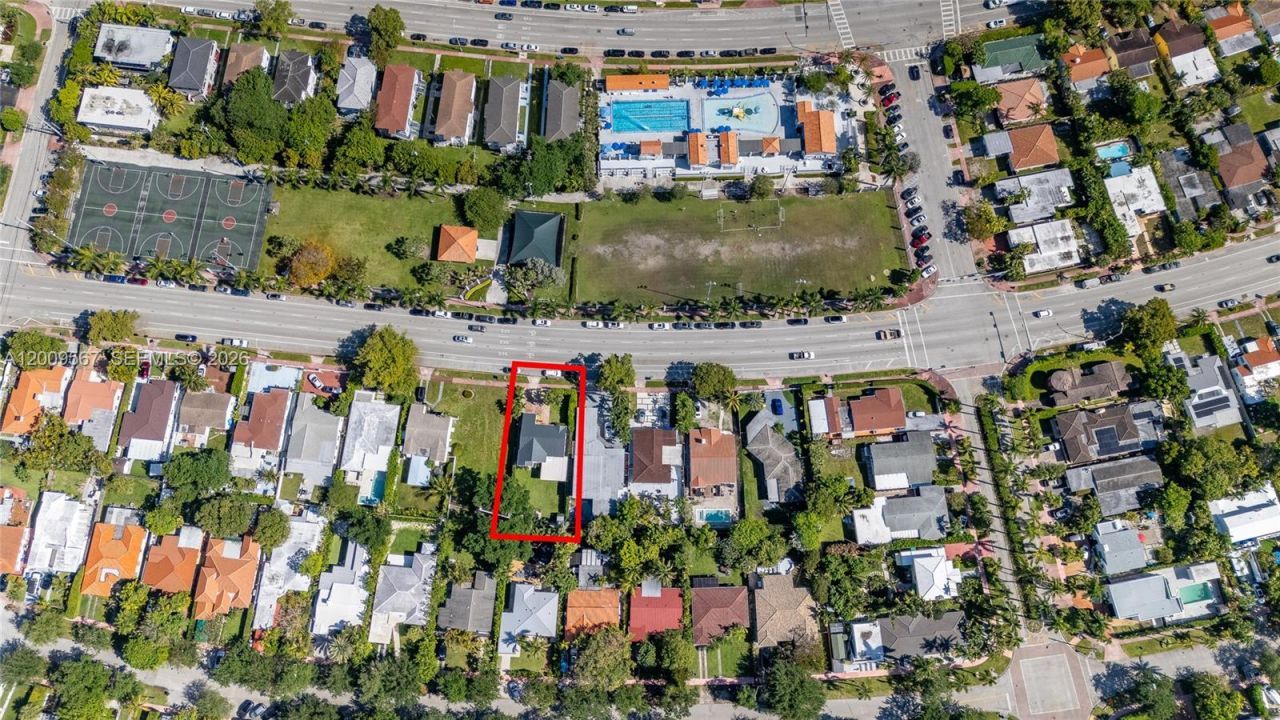 1756 71st St , Miami Beach, FL 33141 Photo