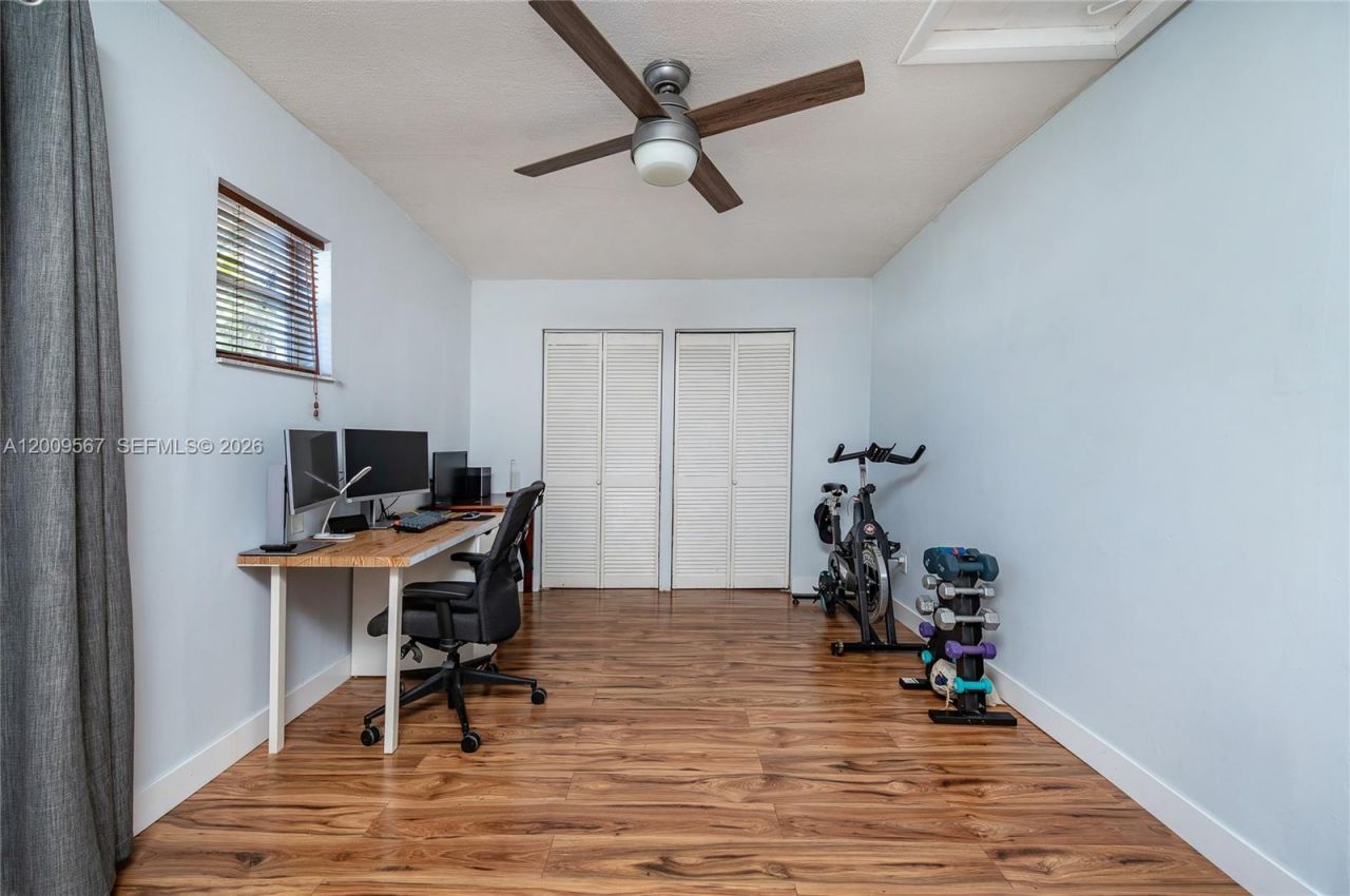 1756 71st St , Miami Beach, FL 33141 Photo