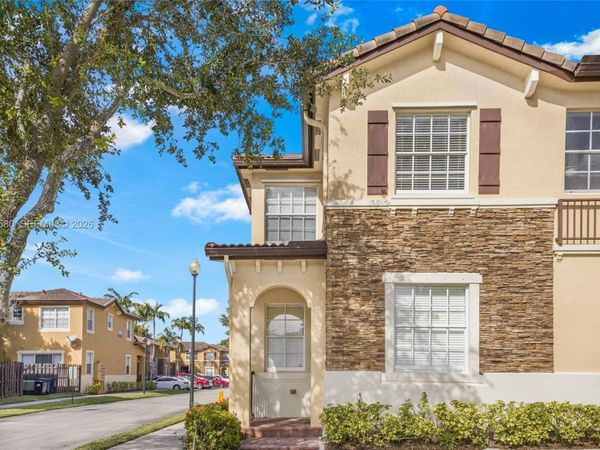 9239 SW 227th St, Unit 1, Cutler Bay, FL 33190