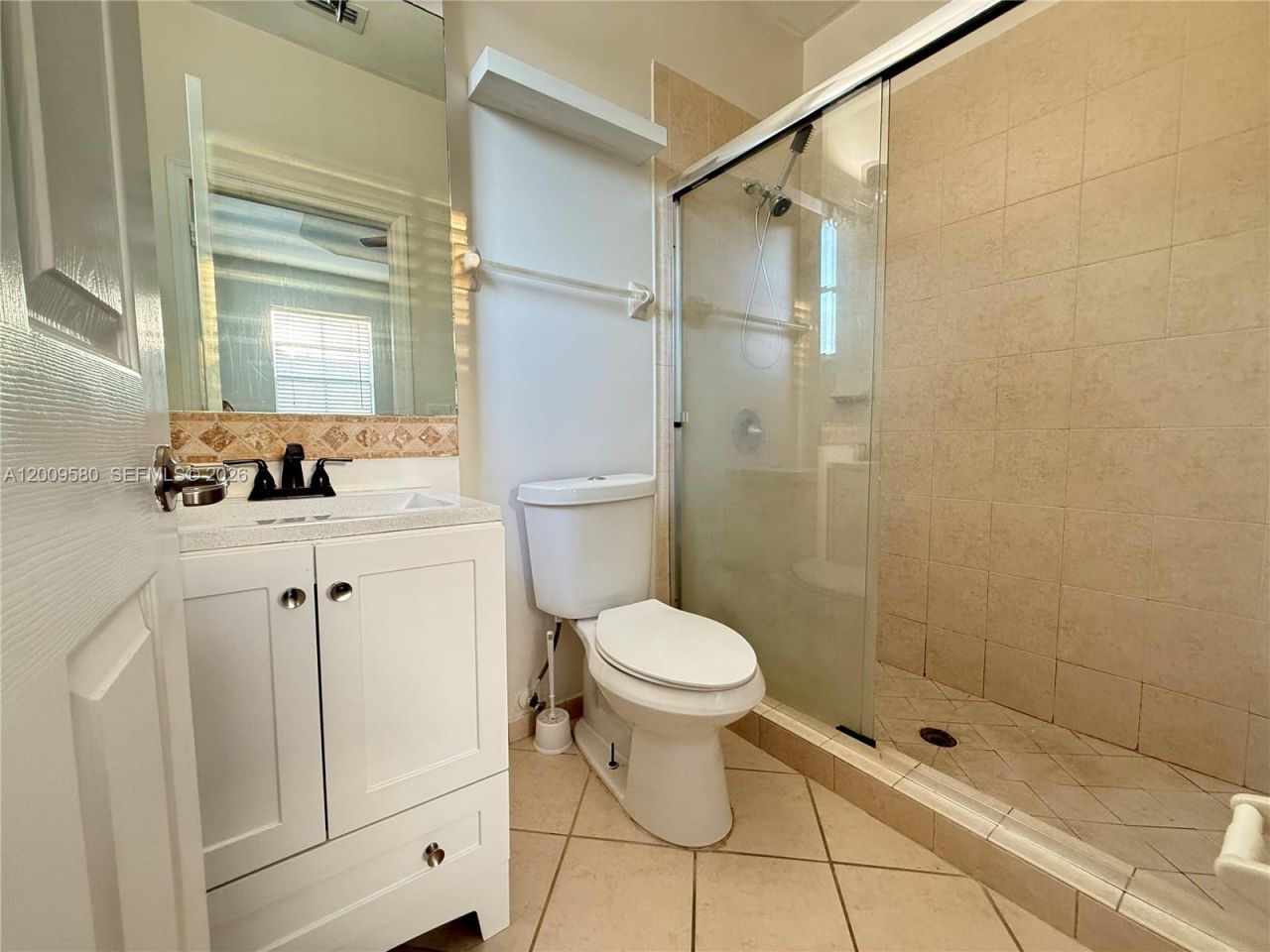 9239 SW 227th St, Unit 1, Cutler Bay, FL 33190 Photo