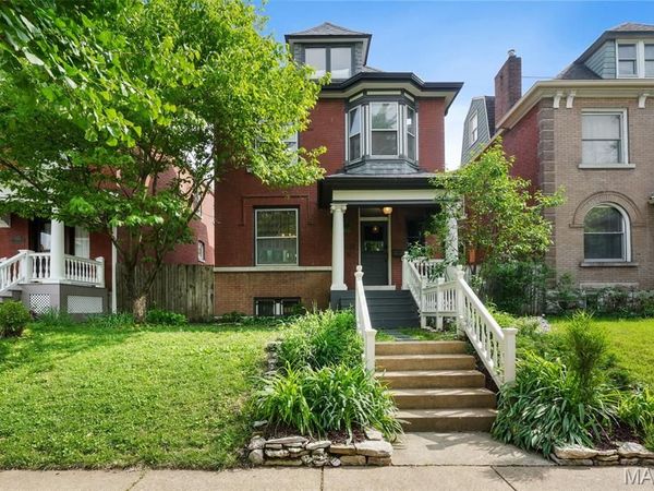 3650 Juniata Street, St Louis, MO 63116
