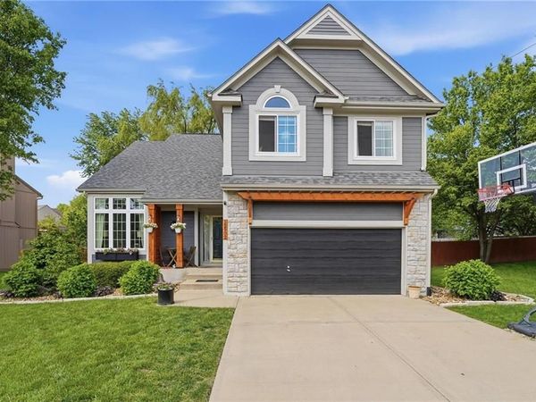 12902 S Hagan Street, Olathe, KS 66062