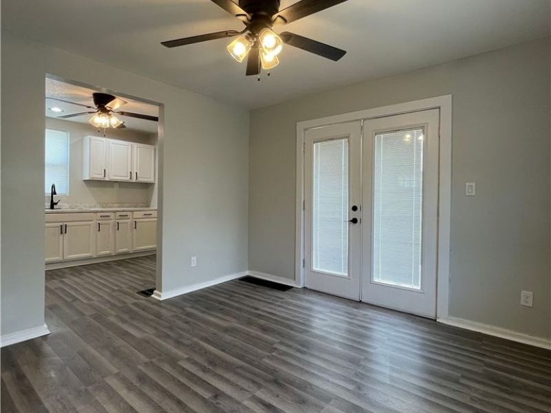679 W Oregon Avenue, Sebring, OH 44672 Photo 17