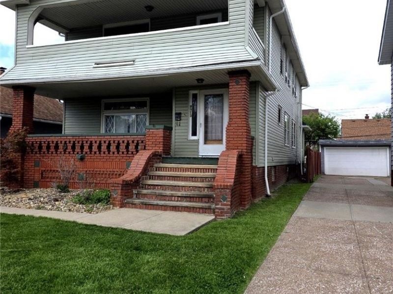 9913 Greenview Avenue , Garfield Heights, OH 44125 Photo 3