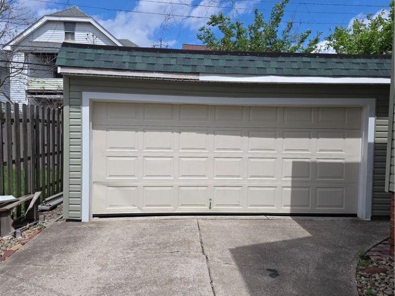 9913 Greenview Avenue , Garfield Heights, OH 44125 Photo 9